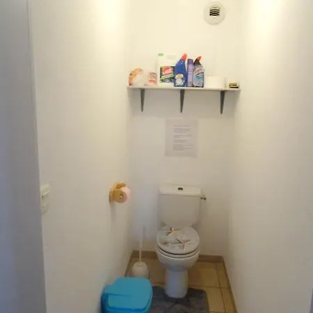 Appartement De 2 Avec Jardin Amenage Et Wifi A Les Avignon Villeneuve-lès-Avignon