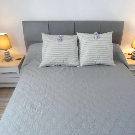Les Avignon 55 M² + Terrasse Apartment Villeneuve-les-Avignon