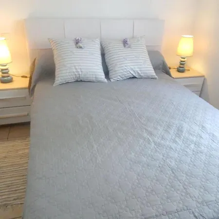 Les Avignon 55 M² + Terrasse *