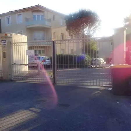 Les Avignon 55 M² + Terrasse Villeneuve-les-Avignon